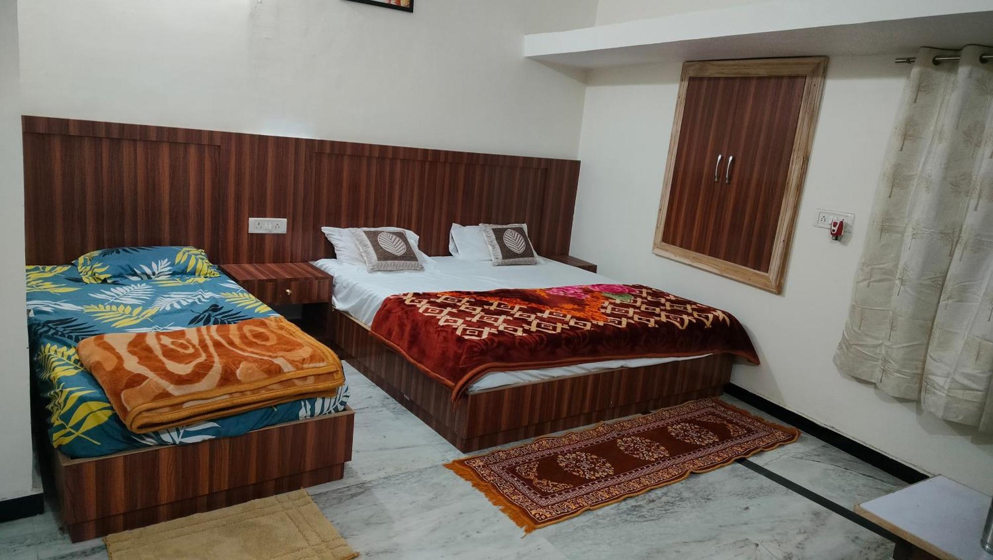 Laxmanji Villas Mount Abu Buitenkant foto