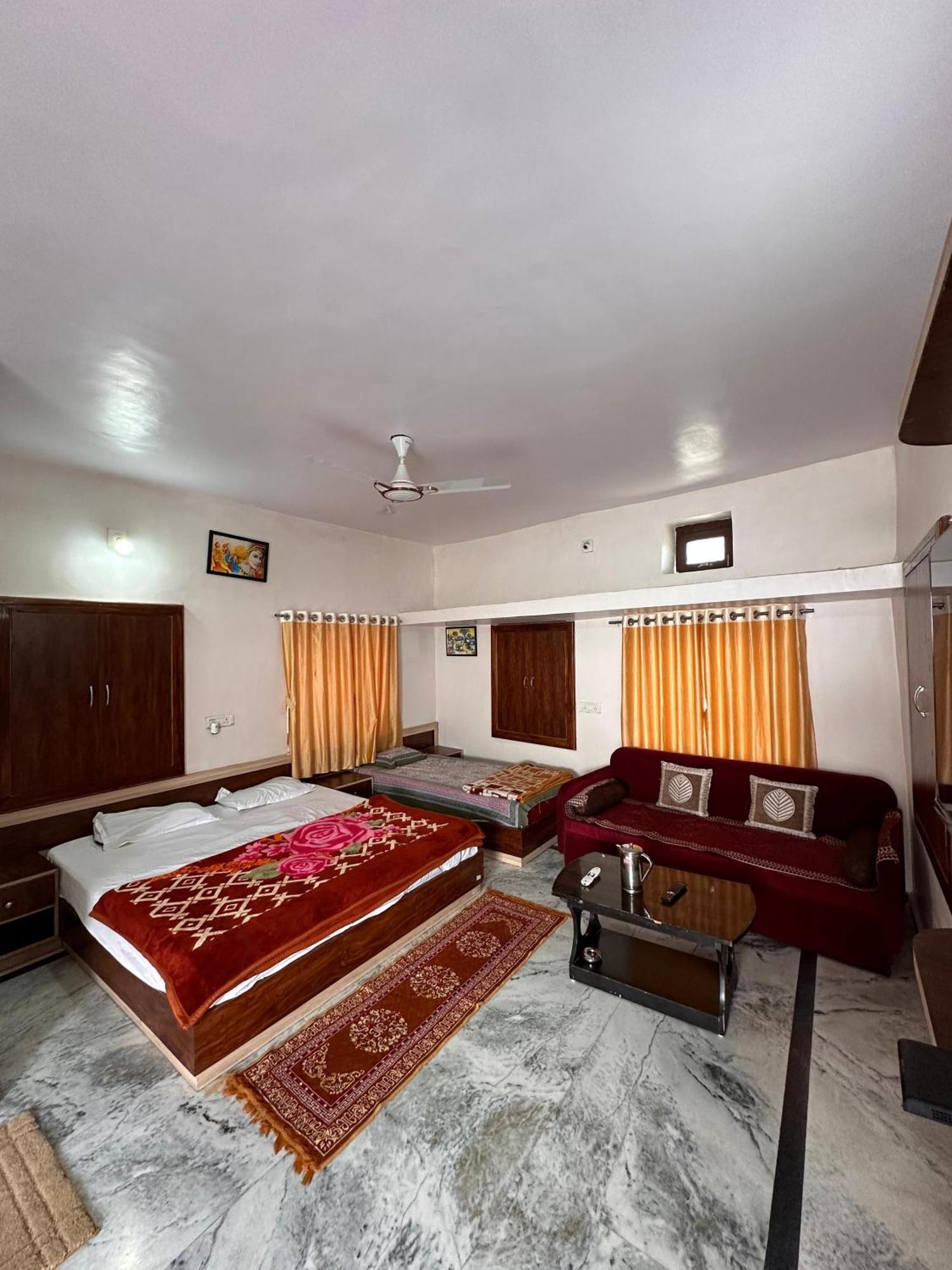 Laxmanji Villas Mount Abu Buitenkant foto